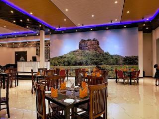 Acme Grand Hotel - 2