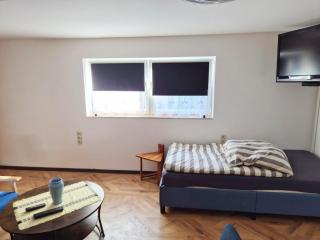 Geräumige Monteurwohnung in ruhiger Lage in Riedbach - 2