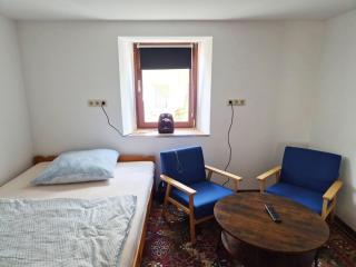 Geräumige Monteurwohnung in ruhiger Lage in Riedbach - 5