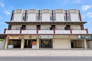 Collection O near Mall Ciputra formerly Lucky Stay - 0