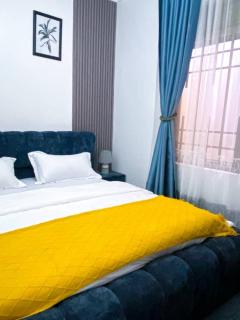 The Naalya Lux Nook Stylish 1BR near the main road - 0