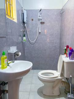 The Naalya Lux Nook Stylish 1BR near the main road - 7