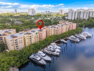 Aventura Palm Retreat 2BR Pool Gym Tennis - 6