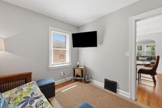 Avon Lake Retreat Sleeps 6 -  - 6