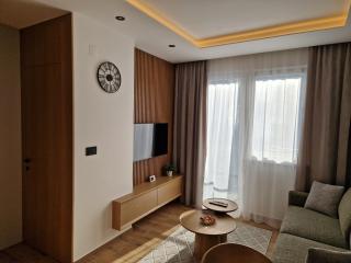 Green Nest - 0