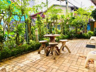 Room and the city trat - 8