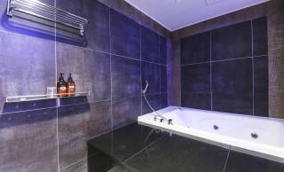 Songjeong V Hotel - 4