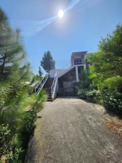 Hill Top Villa with Beautiful Views - 4