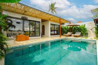 3BR Villa with Rice Field View & Private Pool near Canggu - 9