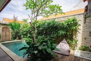 2BR Industrial Luxury Villa Private Pool Canggu - 2
