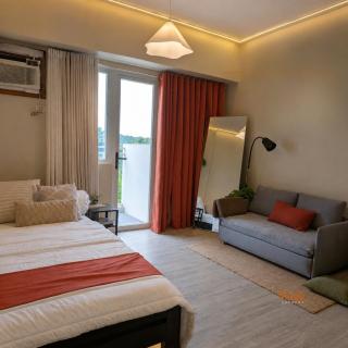 Maia Escapes Bulacan Staycation 5 mins to SM tungko studio w balcony pool view at Amaia Steps Altaraza - 9