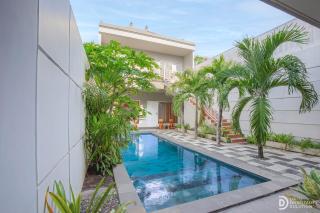 Roses Bali Homestay - 0