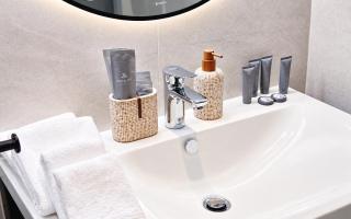 Title Serenity 2-Bedroom Suite with Balcony by TVC SRE4708 - 5