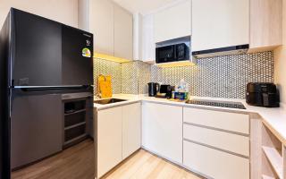 Title Serenity 2-Bedroom Suite with Balcony by TVC SRE4708 - 1
