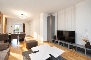 KEDA Royale Suite City Center Charm - 3