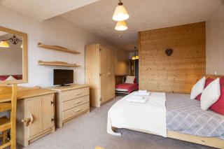 La Foglietta La Rosière Sleeps 9 - 6