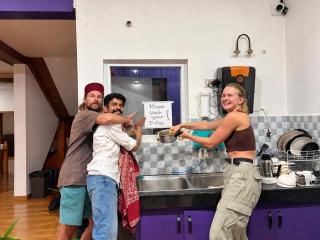 Loopin Mcleodganj - 2