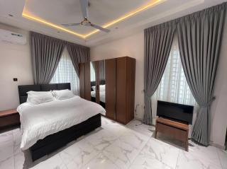 Teddy's Villa - 1