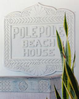 Pole Pole Beach House - 6