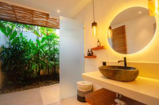 3BR Family Modern Tropical Villa w Private Pool - 1