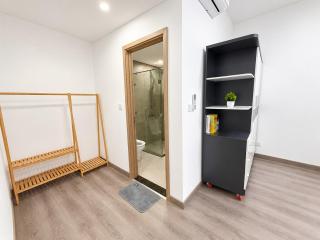 Căn Hộ 2 Phòng Ngủ Hiện Đại Góc Sân Vườn Celadon - 3