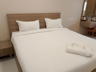 Skyline Suites - 7