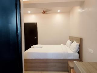 Skyline Suites - 5