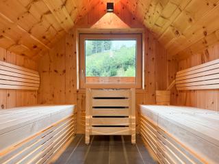 Landhaus Auerling, Chalet am Wald mit Sauna, Kamin & Garten - 8