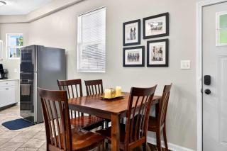 Vibrant Taylor Blvd home near Downtown Louisville - 5