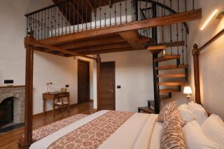 The Camellia House - 2