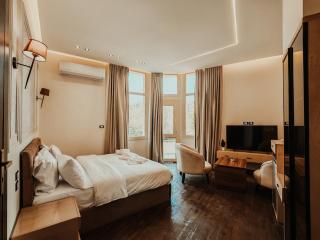 Light-Home Boutique l Urban Comfort in the Heart of Cairo Downtown - 9
