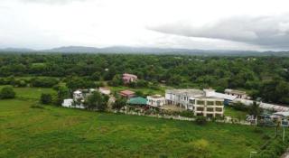 Pilot Hotel - 3