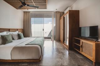Eight Palms Villa Seminyak by Ini Vie Hospitality - 1