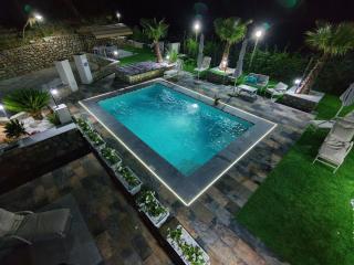 Paradise House - 5