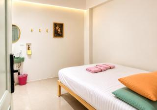 Lazy Sunday Khaosan Hotel - 0