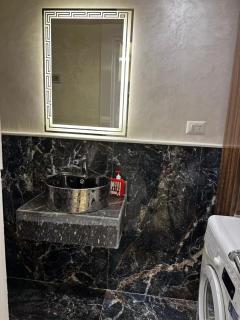 Sunset Pearl 2 bedroom with balcony and a sea view - 8
