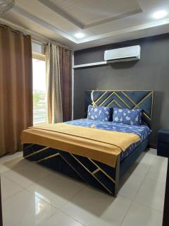 One Bed Furnished Appartment Civic Center Bahria Town Phase 4 - 0