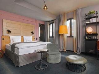 25hours Hotel Altes Hafenamt - 4