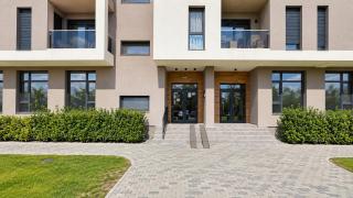 Sunny West Residence - Private Parking - 2