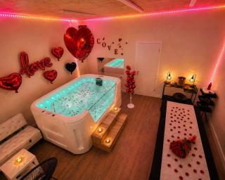 Studio Collombey-Muraz 60 m² with Jacuzzi - 0