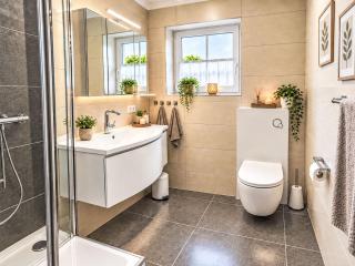 Apartment Komfortable Ferienwohnung in Werdum by Interhome - 2