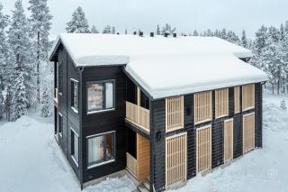 Levin Lyhty Chanel C3 by Hilla Villas - 9