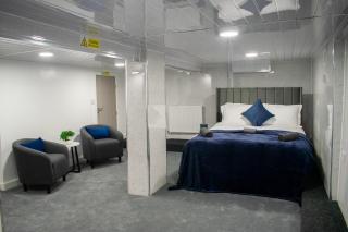 Modern & Spacious Home in West Yorkshire-Sleeps 11 - 9