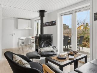 Holiday Home Evert - 250m from the sea by Interhome - 8