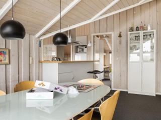 Holiday Home Hera - 200m from the sea by Interhome - 4