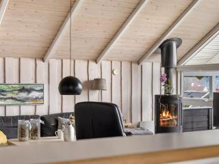 Holiday Home Hera - 200m from the sea by Interhome - 1