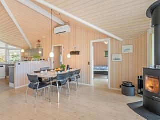Holiday Home Dagny - 300m from the sea by Interhome - 8