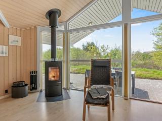 Holiday Home Dagny - 300m from the sea by Interhome - 5