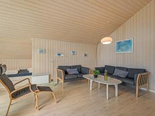 Holiday Home Dagny - 300m from the sea by Interhome - 4