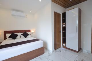 The White House Homestay - 7